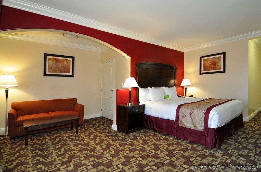 La Quinta By Wyndham Moreno Valley Phòng bức ảnh